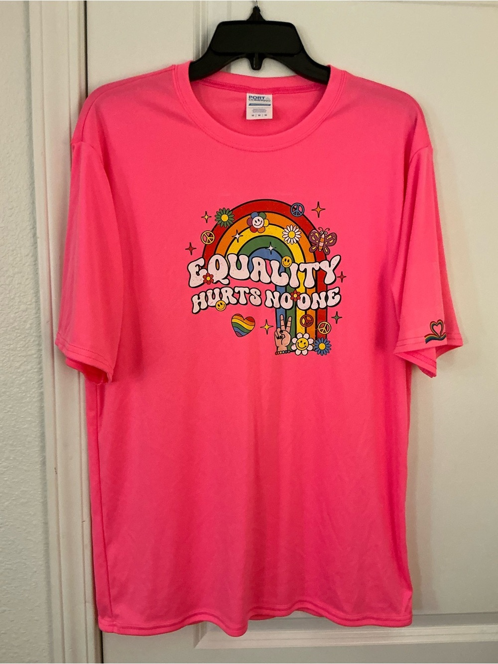 NWOT Equality design tee size medium